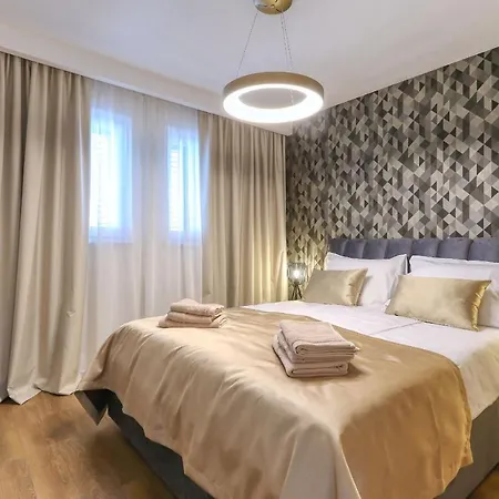 Petra With Heated Pool & Sauna Vila Privlaka (Zadar)