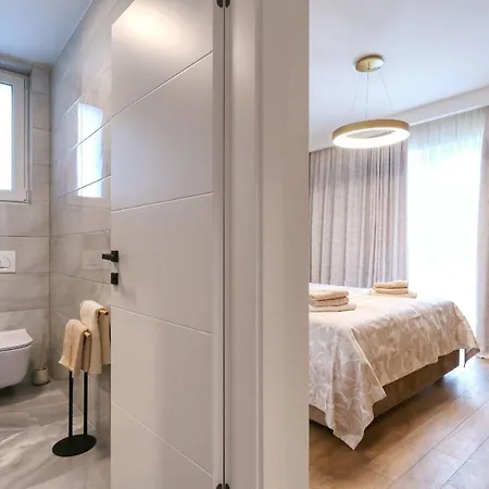 Vila Petra With Heated Pool & Sauna